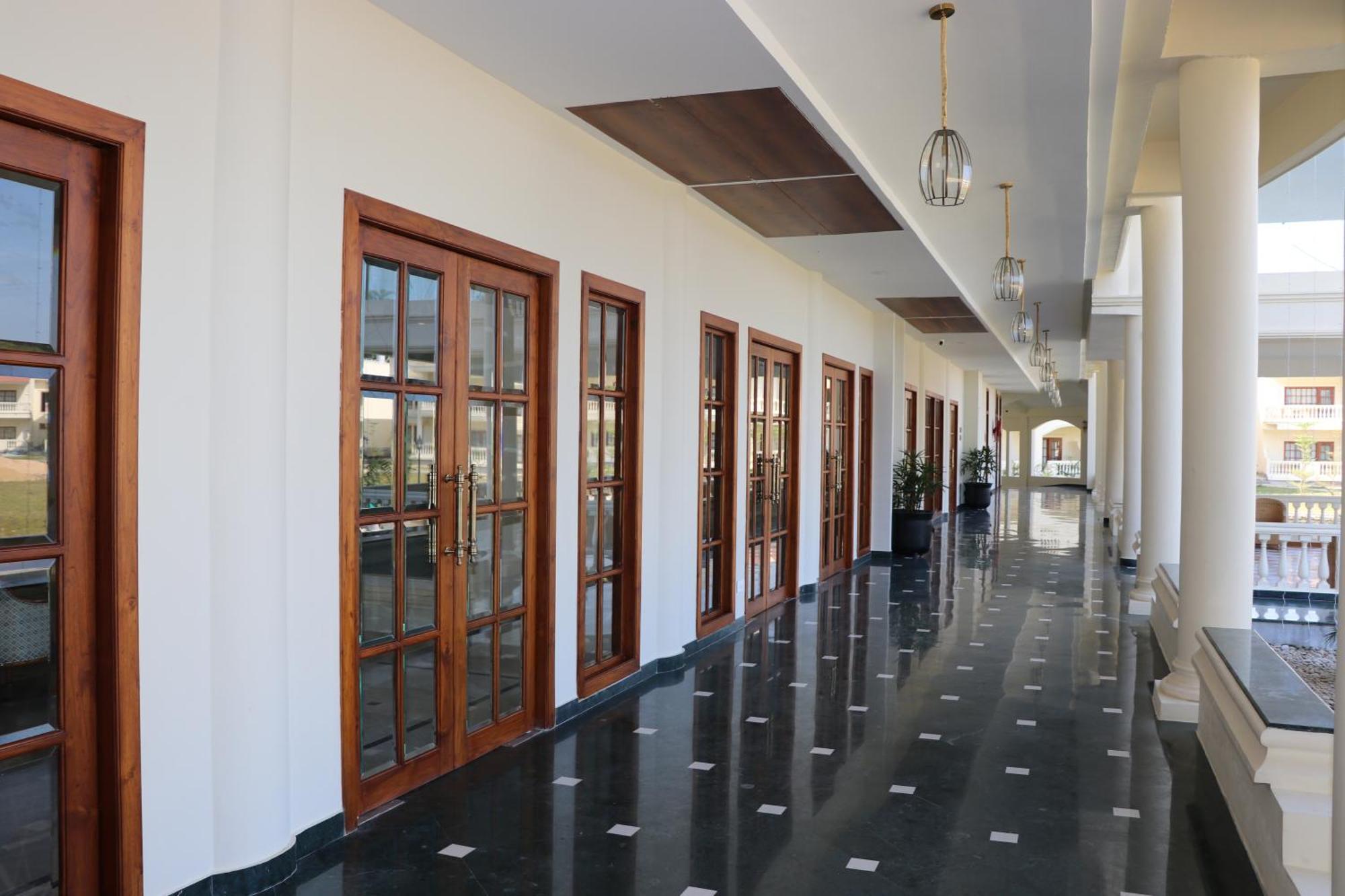 Royale De' Casa Resort Kāziranga Zewnętrze zdjęcie