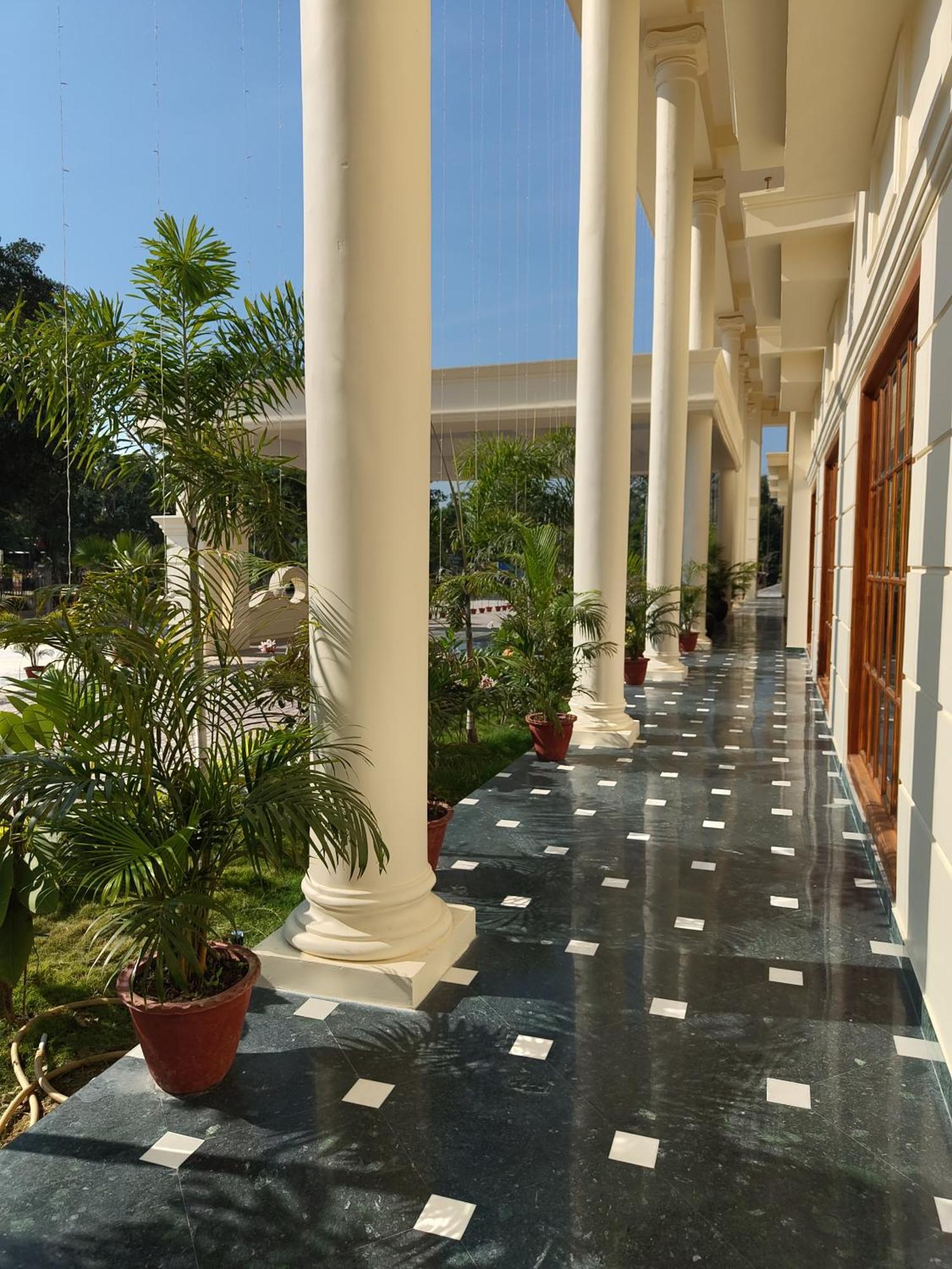 Royale De' Casa Resort Kāziranga Zewnętrze zdjęcie